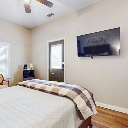 Upcountry Inn Helen Chambre photo